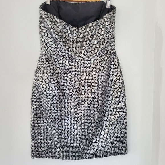 ALEXIA ADMOR M Metallic Silver Black Strapless Mini Dress 30" NYE Cocktail Chic - Picture 3 of 16